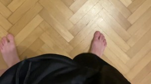 Cumshot fun with big dick