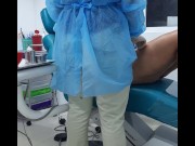 JOVEN LATINA SEDUJO ASU DENTISTA LO TERMINA CABALGANDO (Melody tarly) 3/16