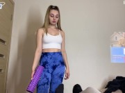 Сексапильная Мачеха Занялась Сексом с Пасынком, вместо занятия растяжкой С БОЛЬШОЙ ЖОПОЙ И СИСЬКАМИ 1/16