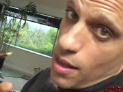 Vanessa and Richelle Know How To Make a Bachelor Swell 1/16