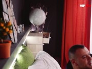 Steamy Sex Education Guide Ends With Cum On Her Pussy - VIP SEX VAULT 9/16