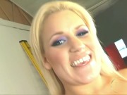 8teenhub - It's late in the season and Mia Bangg has not met her quota yet. 13/16