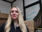 Vollbusige Blondine saugt mir den Saft raus 2/16