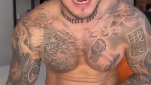 Tattoed Cute Boy Cum With No Hands💦