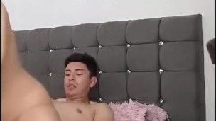 Vecino LLEGA A COGERME mientras mi MARIDO TRABAJA