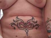 Shaving my hairy pussy 14/16