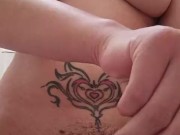 Shaving my hairy pussy 5/16