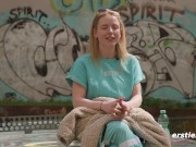 Ersties - Blondine Mia A vergnügt sich mit Tentakel Dido 11/16