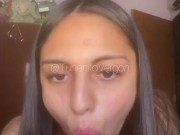 Dildo Blowjob - Morena disfruta chupando su Dildo 13/16