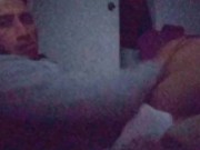 Su posición favorita le encanta sentarse en mi verga mientras su novio trabaja 5/16