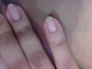 putinha exibindo sua buceta molhada 10/16