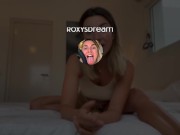 SQUIRTING TUTORIAL - wit Roxy Fox - Screenshot 16 of 16 - HD