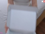 Трахнул девушку курьера 2/16