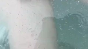 Hot tub mutual cum