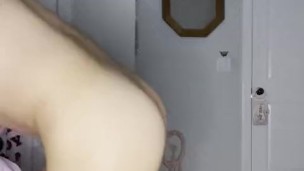 (no sound audio) amateur dancer