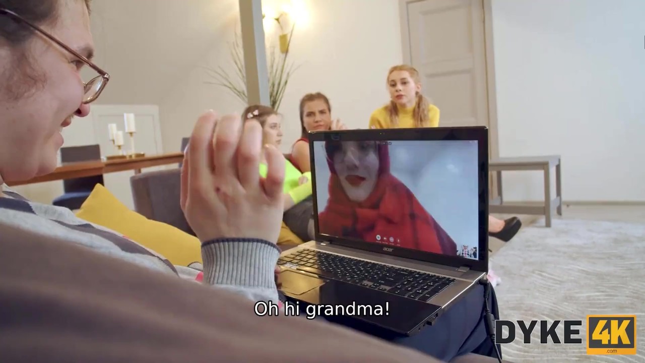 DYKE4K. Три горячие сучки решили проигнорировать занятого мужчину и повеселиться вместе - Бесплатное секс видео - RedTube