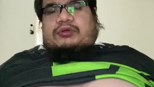 Cute crossdesser bounces tits