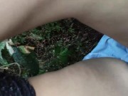 Desconocido me invita a fumar en el parque ARVI y termino follandome entre la naturaleza de Medellin 13/16