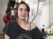 Ersties - Gefühlvolle Selbstbefriedigung mit der hübschen Deutsch-Holländerin Effie 14/16