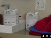 Sexy Blonde Fixes A Mistake With A Delivery Guy 1/16