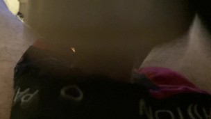 Je baise sa chatte avec sa culotte rouge fleshlight