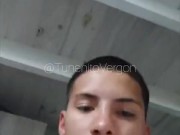 Argentino Vergon Masturbandose y nostranfo su Hermoso Cuerpo 15/16