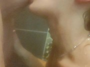 Sous la douche, finition facial 6/16