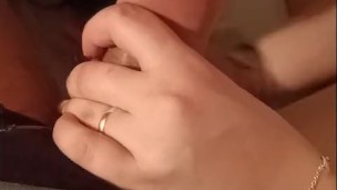 She takes off the condom and makes me cum by sucking