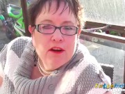 EUROPEMATURE Sweet Honey in the winter garden 2/16