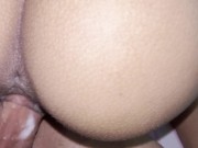 Petite Pinay Gustong Putukan Sa Loob Ng Puke 