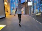 A salesgirl from a clothing store sucked off a customer's dick in the toilet of a mall 2/16