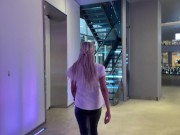 A salesgirl from a clothing store sucked off a customer's dick in the toilet of a mall 3/16