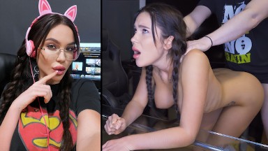 DESPERATE FOR CLICKS - Big Titty TIKTOK Teen Fucked HARD In Elden Ring And Doggystyle - Bambola