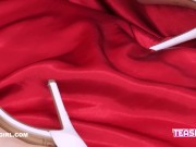 Brunette girl next door masturbates 11/16