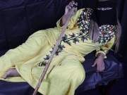 الخادة المتناكة اتفرجو عليه حبيبى سيد جاء لاقينى بنضف البيت وقولتله تعالى نيكنى ودخل زبه فى طيزى 3/16