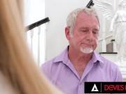 Naughty 18yo Babe Gets Her Ass Banged By Her Stepdad 2/16