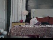 Buff Step Daddy FREEZES Spoiled Stepdaughter to Give Her the Orgasm of a Lifetime 3/16