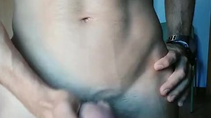 Me corro sobre mi ROPA INTERIOR 🍆💦😏