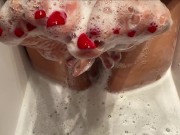 Wet Footjob in bathroom - pussy in foam 6/16