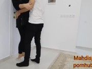 خیا..نت زن شوهردار همسایه در حال دادن گوشیش زنگ میخوره که شوهرش... (پر از مکالمه فارسی داغ) 2/16