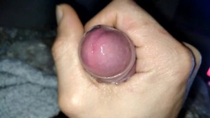 🇻🇪🇦🇷🇪🇨Quiero Que sea Tu Mano la Que Masturbe Esta Gran Polla Mientras Vemos Una Peli