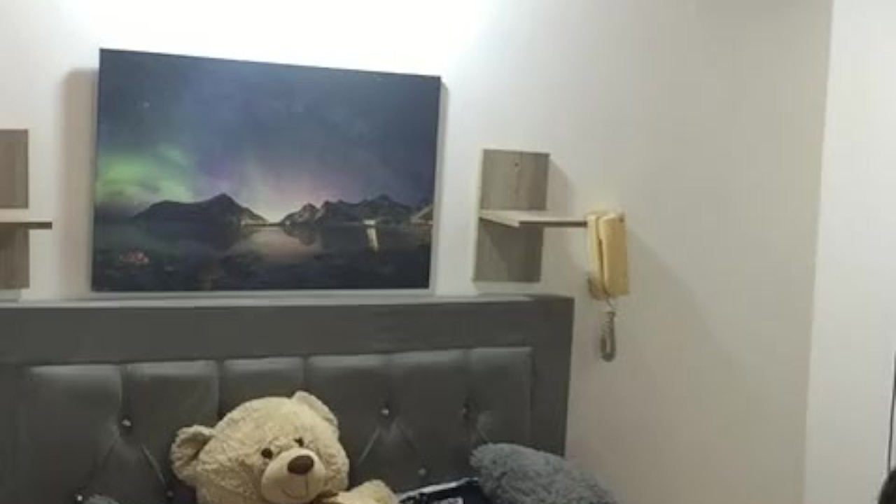 girl with toys fucks her pussy alone. - Free Sex Video - RedTube