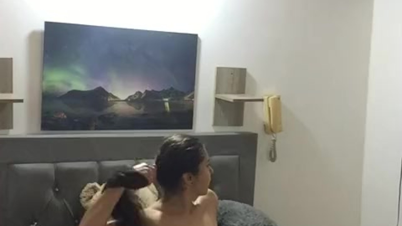 girl with toys fucks her pussy alone. - Free Sex Video - RedTube