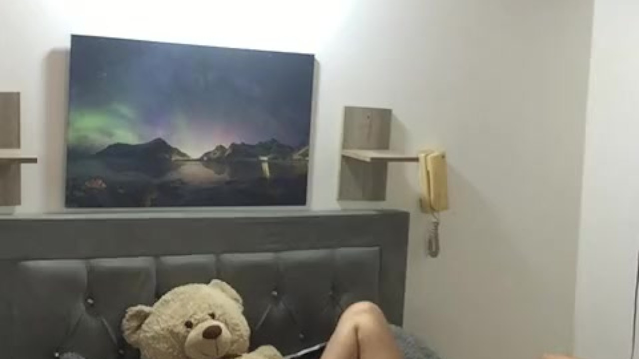 girl with toys fucks her pussy alone. - Free Sex Video - RedTube
