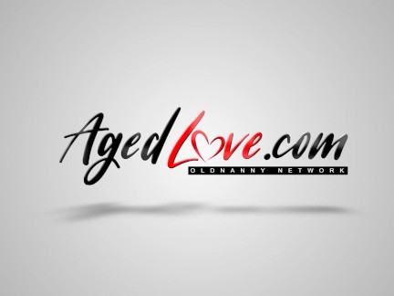 AGEDLOVE Big cock of Sam for the little hands of a midget mom