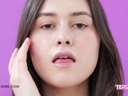 Sexy brunette was not expecting to cum at audition 6/16