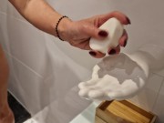 Blondynki lubią być pieprzone pod prysznicem.  Z drugiej strony kto nie lubi... 6/16