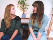 Ersties - 2 lesbische Saarländerinnen lecken sich gegenseitig die Pussys 14/16