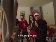 HUNT4K. Bad Santa Sex with sexy Selva Lapiedra 2/16