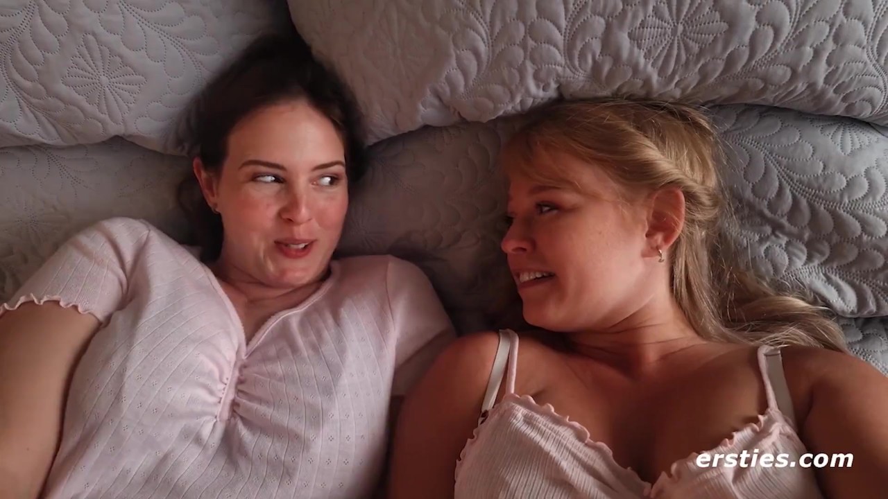 Ersties - Two Babes Enjoy Presents Before Having Lesbian Sex - RedTube
